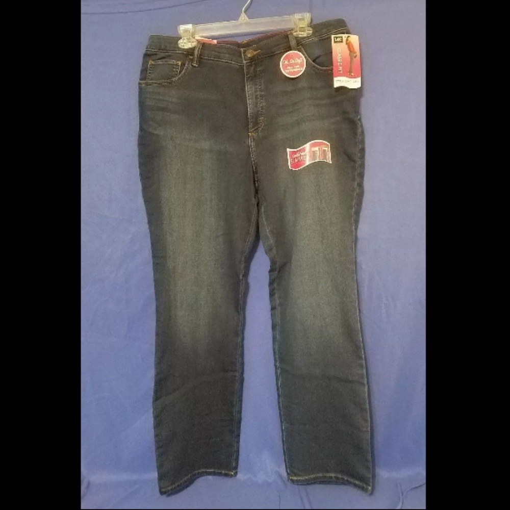🔥Lee Emery Classic Fit Straight Leg Jeans NWT